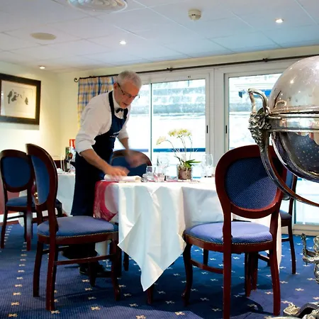 Bateau Le Chardonnay 4*